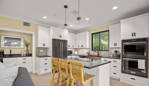 Fully equipped kitchen with all the essentials