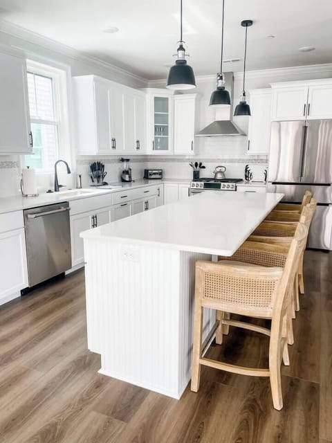 807efb2d-2658-4444-a622-db0ac93f0046