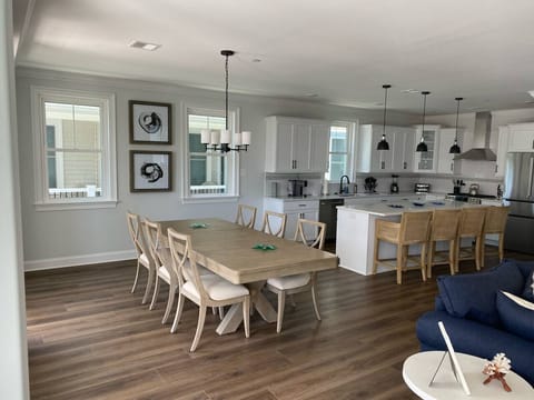 000ef26b-f7f1-427d-9682-3876e08804ae