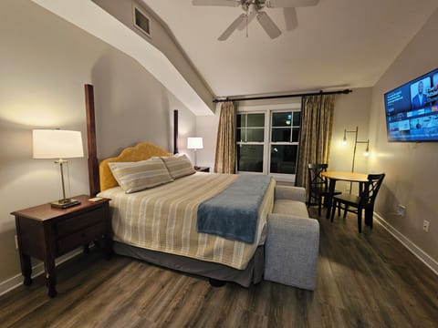 King Bed