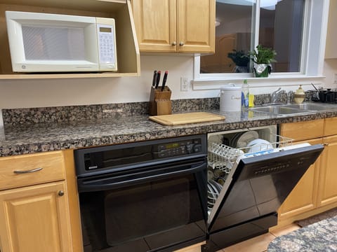 The microwave, oven and dishwasher 