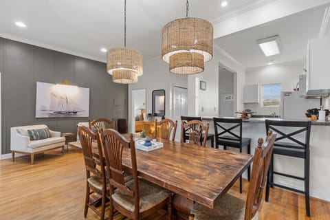 Beautiful dining area!