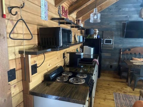 B7970047 240b 493d 8226 d0eb79c9778f