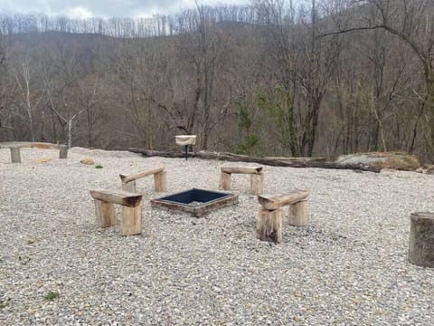 907de8ae d2c0 4023 bb15 c75d9946b2a9