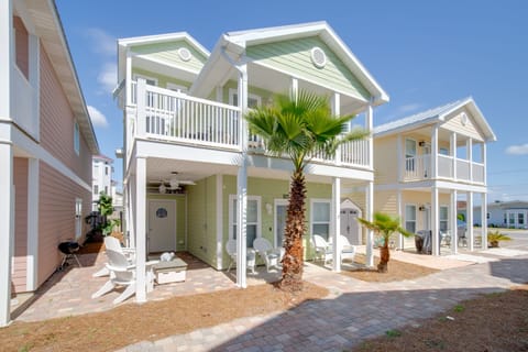 The Salty Sea Turtle! 
Located between Pier Park and 30A. 