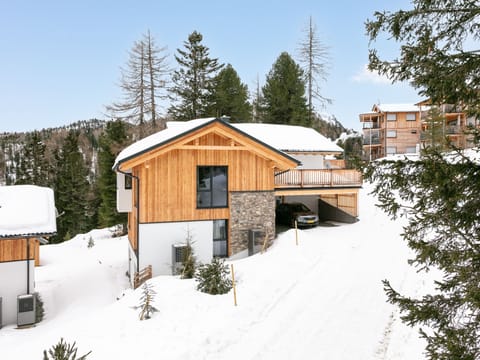 Holiday Home Exterior [winter]
