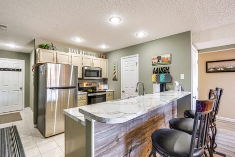 Kitchen | Fully Equipped