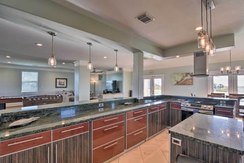 Kitchen | Coffee Maker