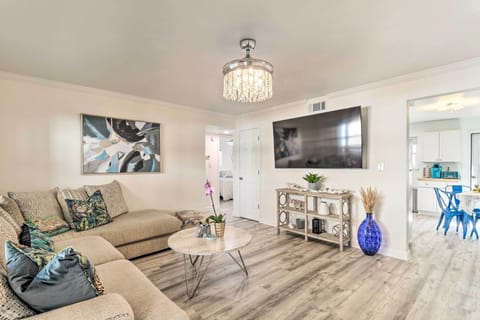 Gulf Shores Vacation Rental | 2BR | 1.5BA | 863 Sq Ft | Stairs Required