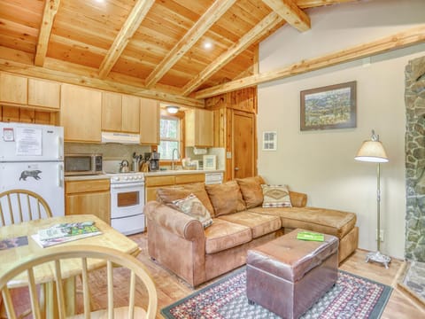 Living Room & Kitchen