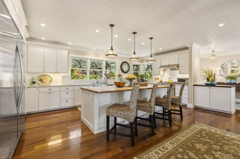 Large kitchen perfect for cooking gourmet meals and entertaining guests