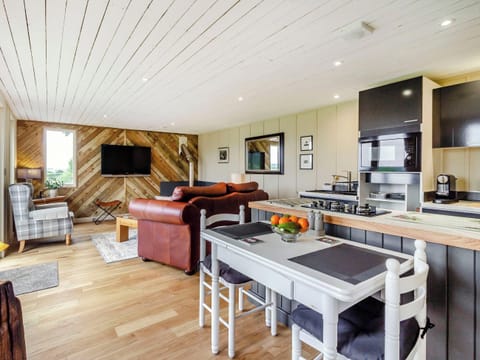 Open plan living space | The Workshop, Grosmont, near Monmouth