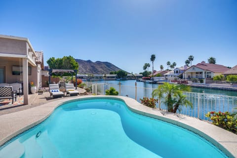 Glendale Vacation Rental | 4BR | 2BA | 1 Step for Entry & Garage Access