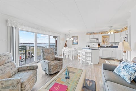 Welcome to Assateague House 309!