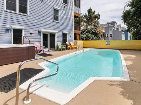 Pool area