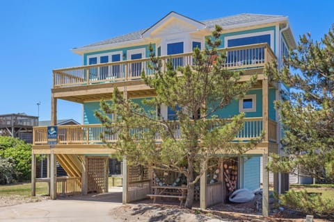 You'll treasure every minute of your stay at Blue Pearl!