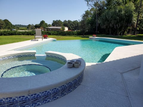 Spa and infinity edge pool