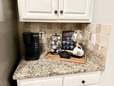 Coffee station with Keurig coffee maker