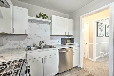 Kitchen | Keurig Coffee Maker