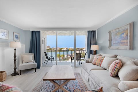 Harbor Views at Dolphin Point 404C