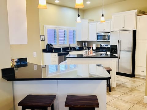 Open Kitchen, 2nd Floor