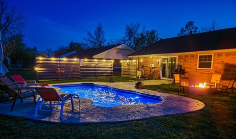 Night View of our AMAZING Pool!