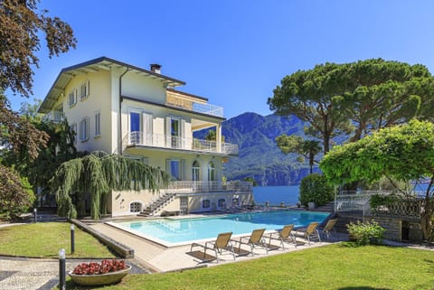 Villa Laurenza - Vassena, Lake Como - NORTHITALY VILLAS Vacation rentals