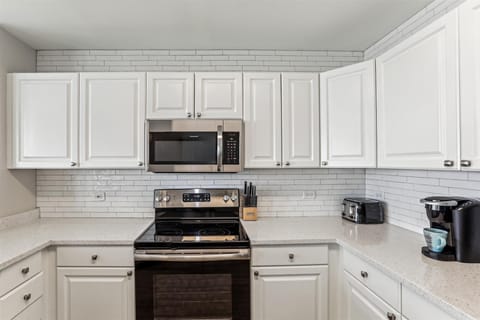 Kitchen with Stainless Steel Appliances at 3302 SeaCrest