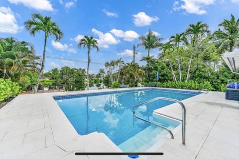 Your private pool- UNHEATED