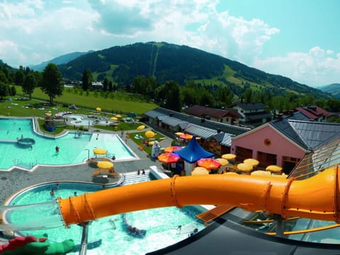 Cloud, Sky, Water, Mountain, Swimming Pool, Leisure, Tree, Summer, Recreation, Chute