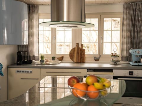 Cabinetry, Property, Countertop, Window, Food, Building, Kitchen, Tableware, Kitchen Stove, Interior Design