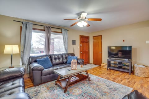 Shell Knob Vacation Rental | 3BR | 2BA | Steps Required | 1,152 Sq Ft