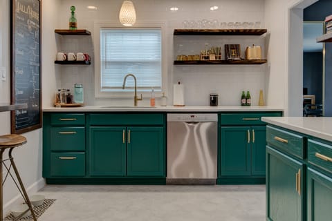 Well equipped kitchen!
Small cabinet pantry for our extended stay visitors!
