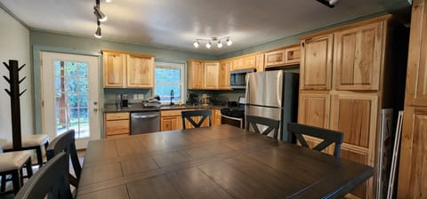 Kitchen and dining area.