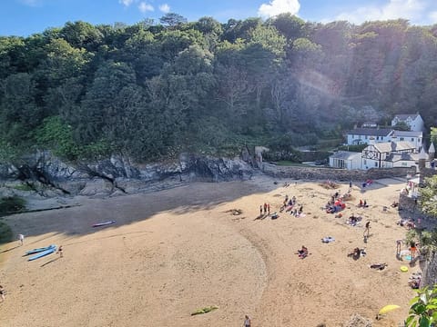 Surrounding area | The Stables, Fowey