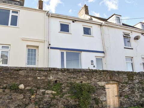 Exterior | Helen&rsquo;s View, Torpoint