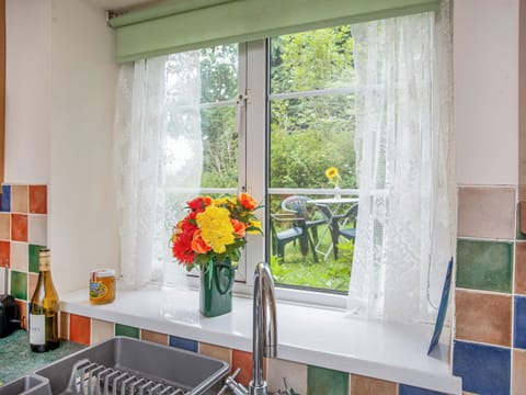 Kitchen/diner | Clover Cottage - East Hook Holiday Cottages, Okehampton