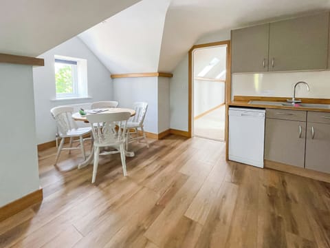 Dining Area | The Oaks - Hambledon Cottage Holidays, Child Okeford, near Blandford Forum