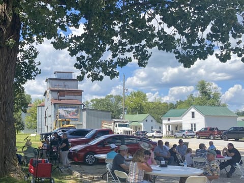 View from Katy Trail Treloar Trailhead.