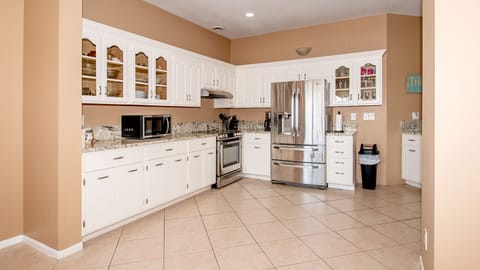 84129919-c983-41fb-8f56-5e38879db87a