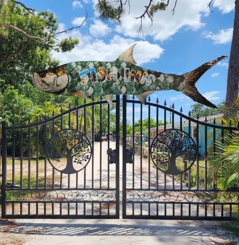 Entry Gate