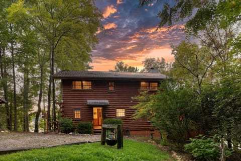 Blairsville Vacation Rental | 2,404 Sq Ft | 2BR | Loft | 2BA | Step-Free Entry