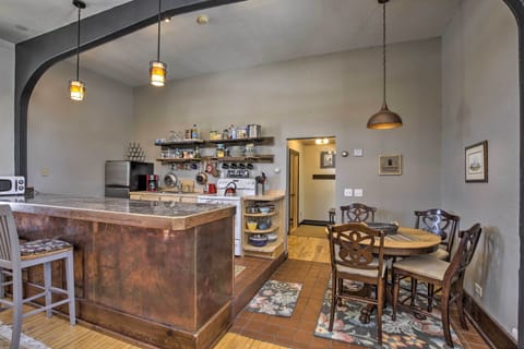 Kitchen | Well-Equipped | Cooking Basics