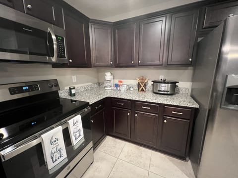 Our Guests Enjoy Complimentary coffee &  free refreshments during their stay