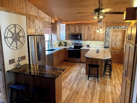 Newly remodeled kitchen with new appliances & gorgeous granite counter tops