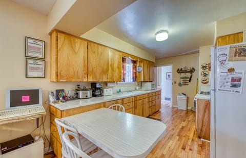 Kitchen and desk area
