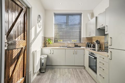 Fully stocked kitchen