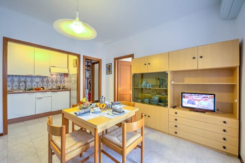 Open space kitchenette and living room