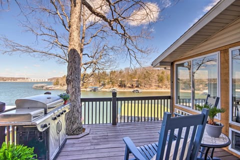 Lake Ozark Vacation Rental | 3BR | 2.5BA | 1,670 Sq Ft | Stairs Required