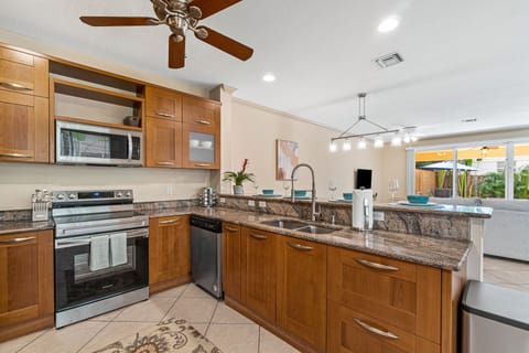 kitchen stove and dishwasher